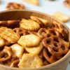 Close-up van pretzel mix in schaaltje