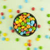 Smarties in een schaaltje