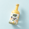 Fles biologisch gembersap 500 ml op lichtblauwe achtergrond