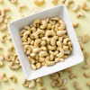 Maple roasted cashewnoten in een schaaltje
