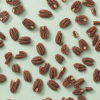 Maple roasted pecannoten los over de achtergrond