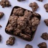 Ambachtelijke kruidnoot rotsjes in schaaltje