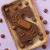 Chocoladeletter speculoos crunch (225 gram) met kruidnoten