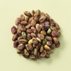 Pistachenoten gepeld en geroosterd