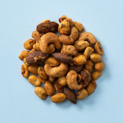 Tapas nuts chilipeper