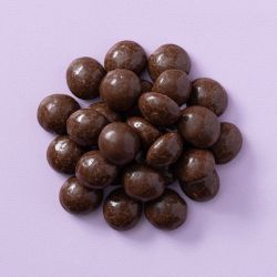 Pure biologische chocolade kruidnoten in een rondje