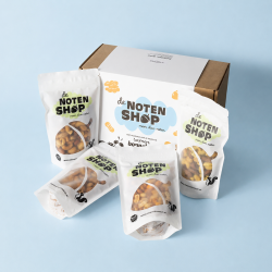 Borrelbox met luxe noten en notenmixen