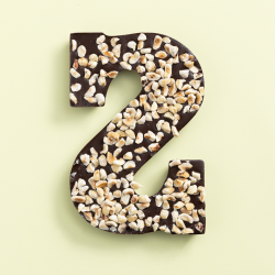 Chocoladeletter S Puur / Hazelnoot (225 gram) FOUTJE