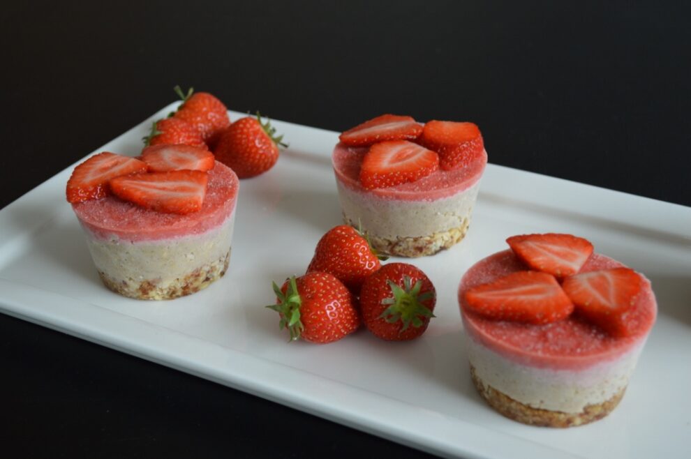 Raw Strawberry Cheesecake