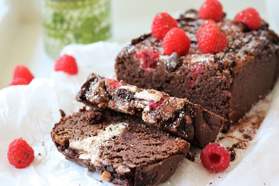 Glutenvrije chocoladecake met een cheescake swirl