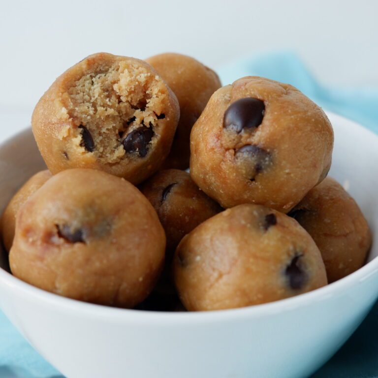 Vegan pindakaas cookie dough