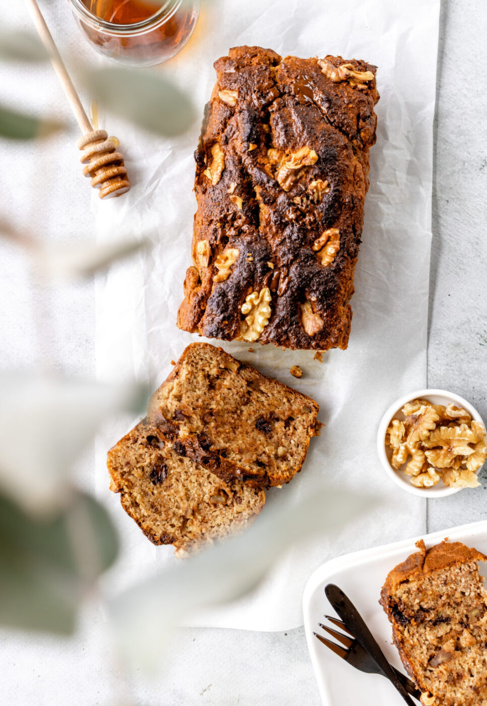 Luxe bananenbrood met amandelmeel en dadels