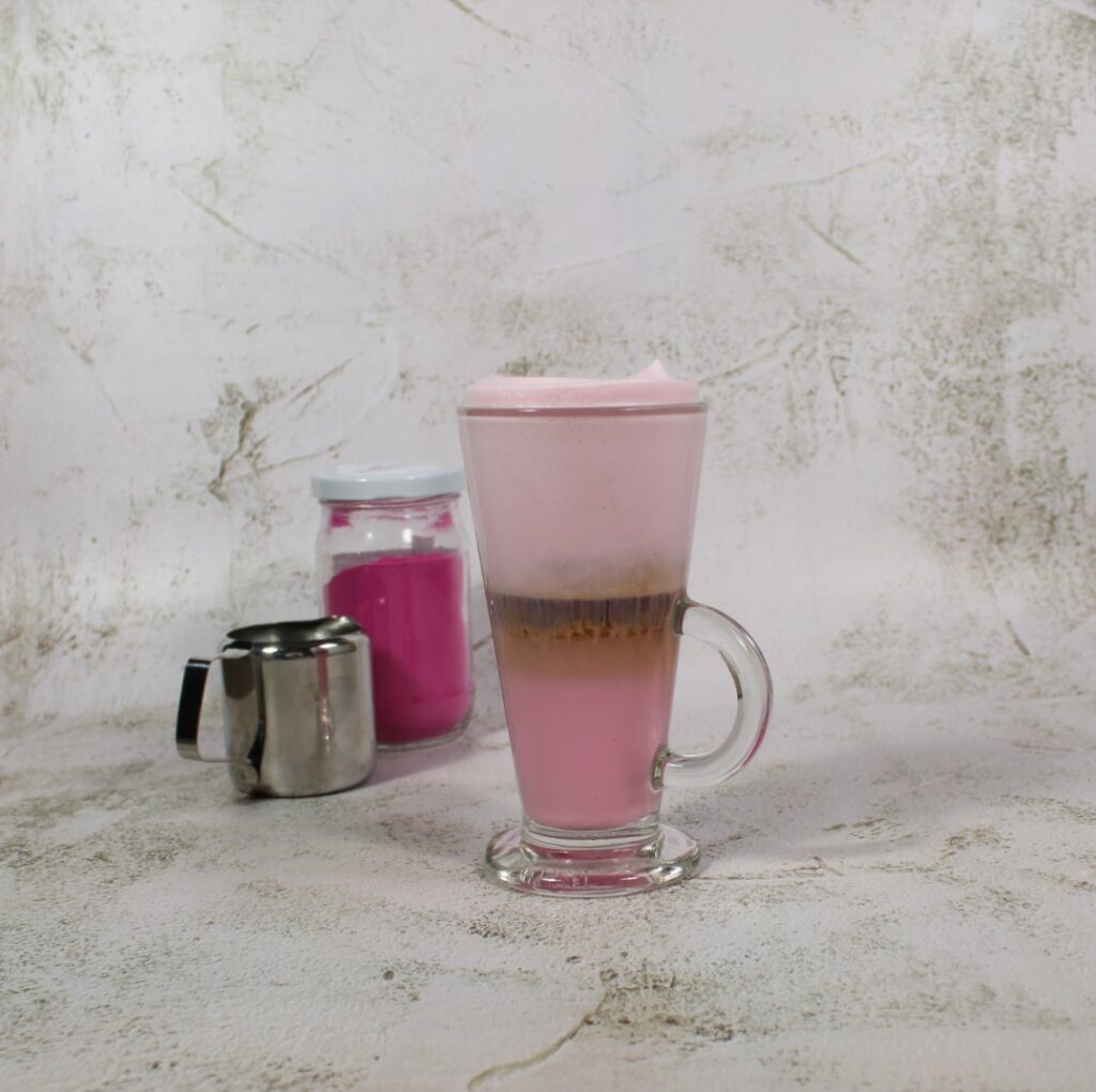 Pink Latte Macchiato