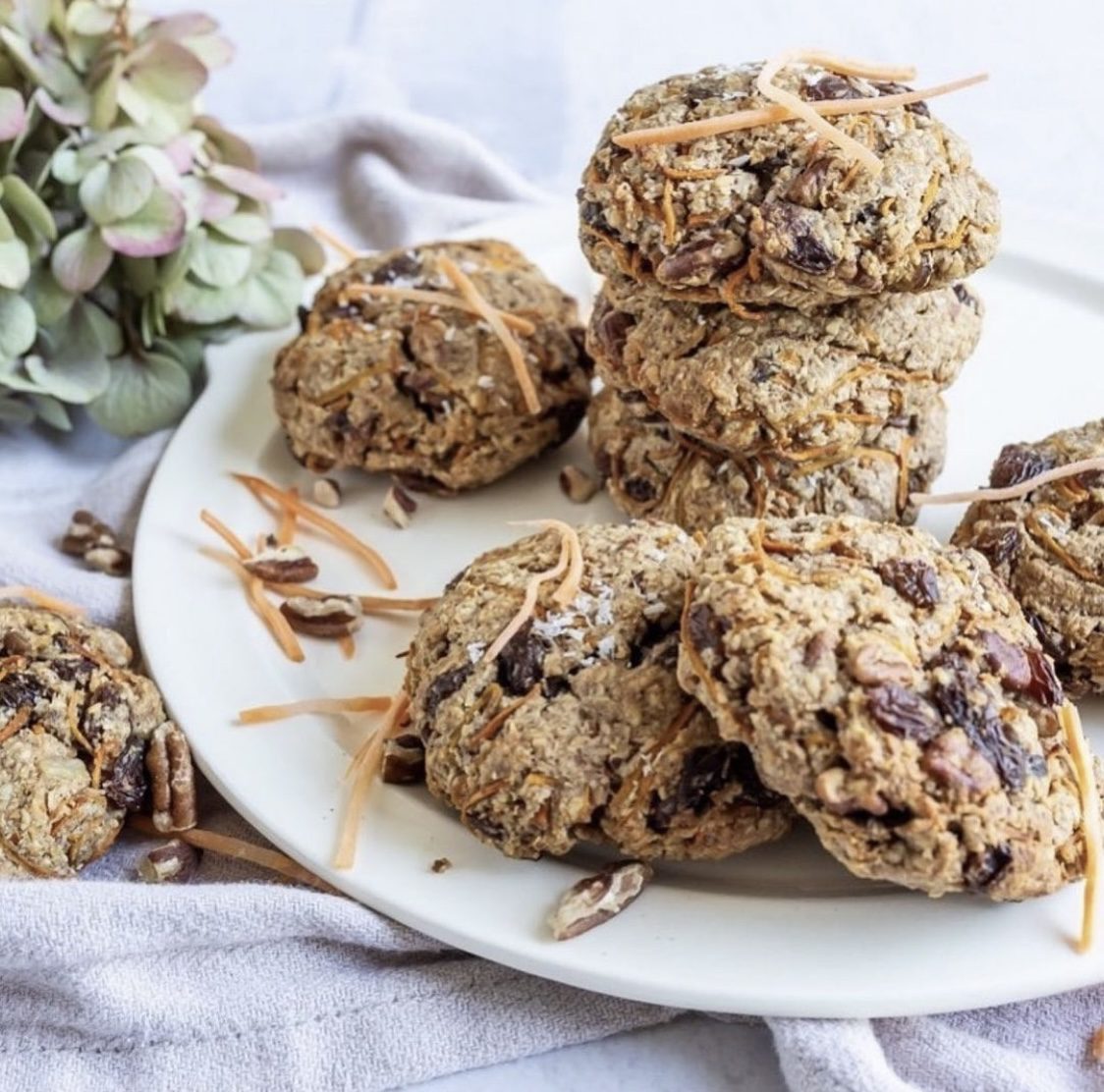 Carrot cake cookies