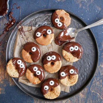 Mini Halloween wafel donuts met pure chocolade