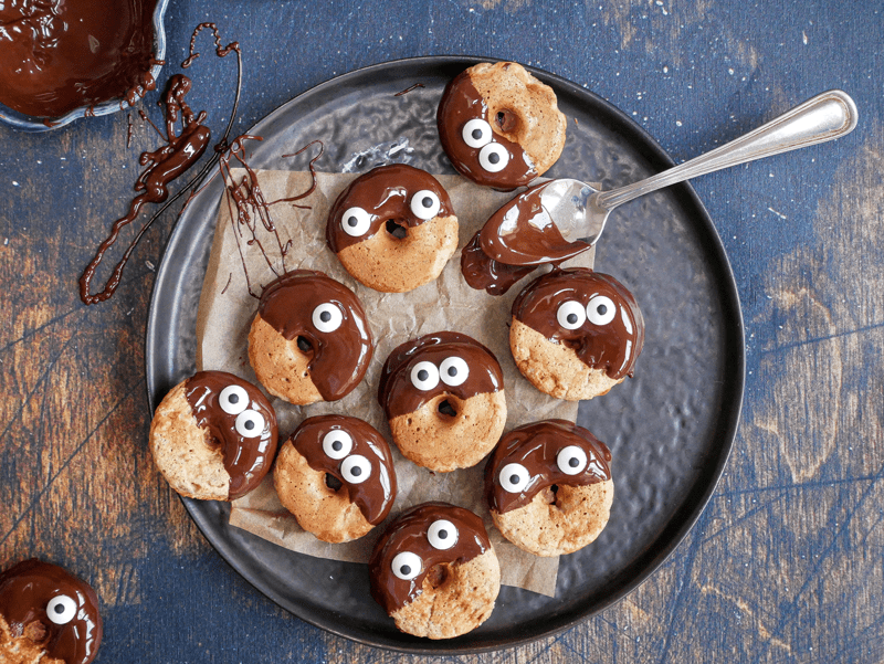 Mini Halloween wafel donuts met pure chocolade