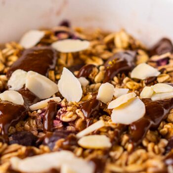 Baked gingerbread oats