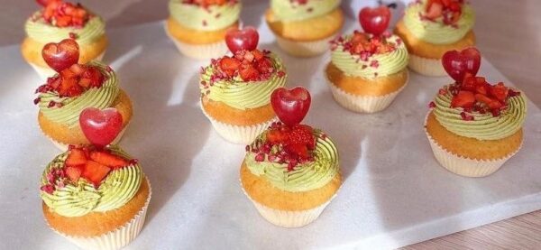 Matcha aardbei cupcakes