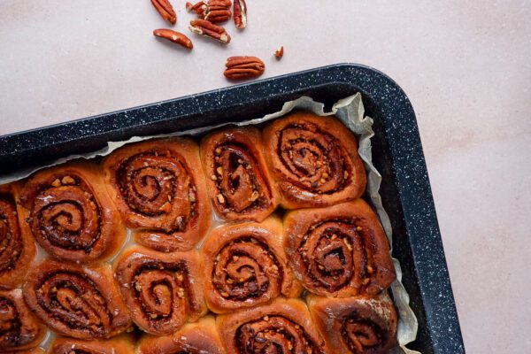 Cinnamon rolls met pecannoten