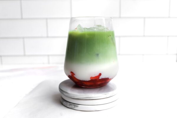 Iced Matcha Latte met Fruit