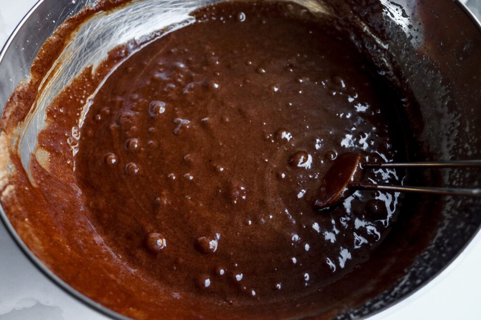 RVS schaal met chocolademix en eieren