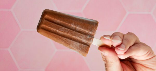 Banaan chocolade tahini ijsjes