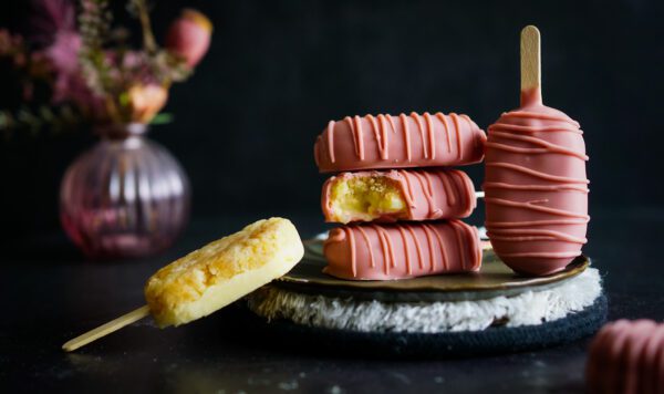Tompouce Cake Sicles