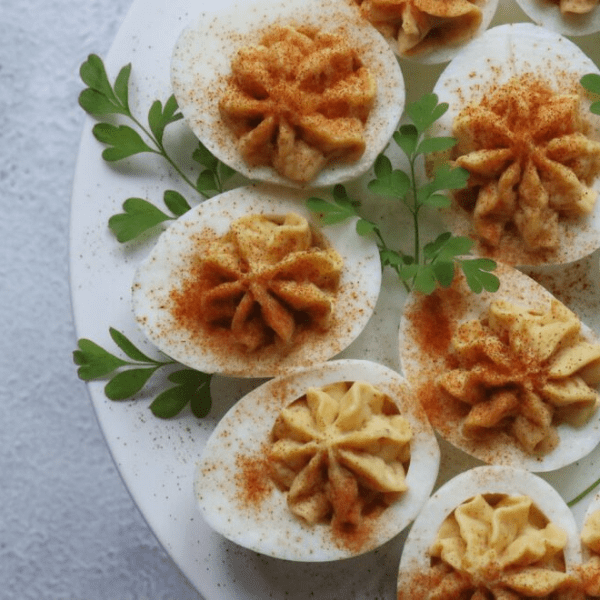 kerstgerechten: gevulde eieren