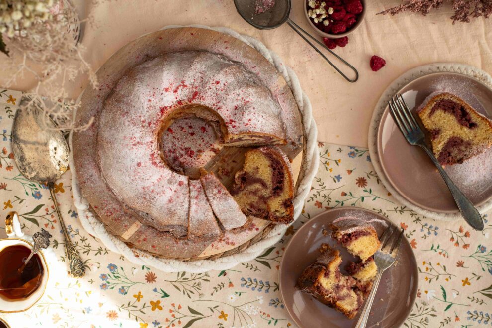 Rode vruchtentulband