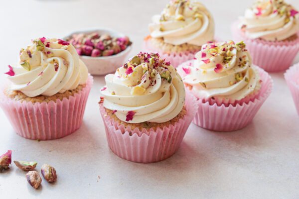 Pistache-rozenwater cupcakes