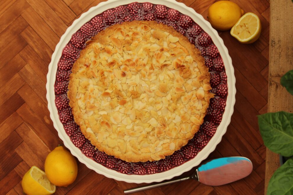 Lemon curd kruimeltaart Lemon curd kruimeltaart
