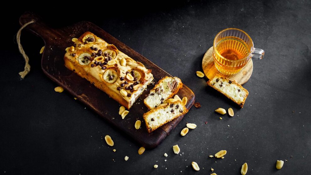 Banana choco crunch cake